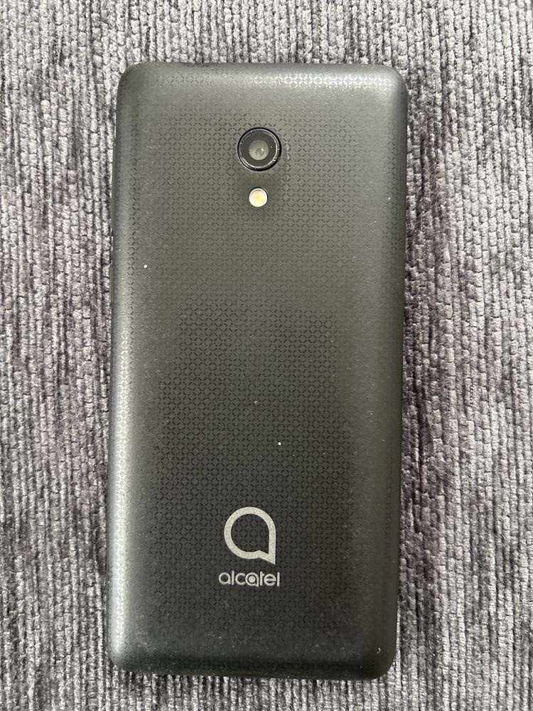 Smartphone ALCATEL 1C 2019 (5'' - 1 GB - 8GB - Preto)