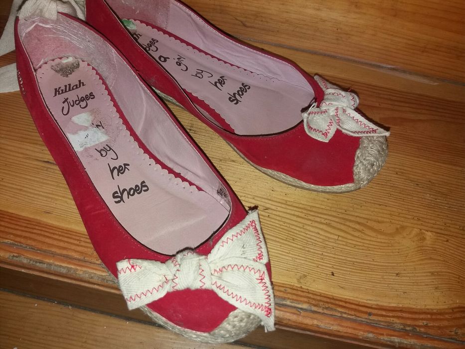 Killah Miss Sixty baleriny zamszowe czerwone 40 sznurowane espadryle