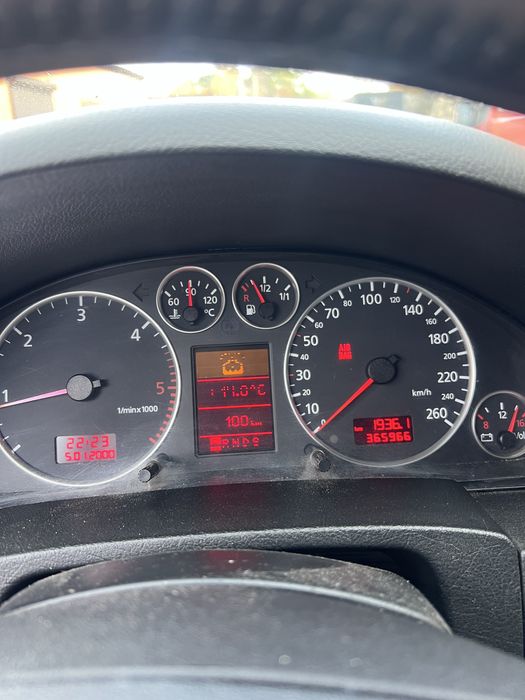 В Продажі Audi a6c5