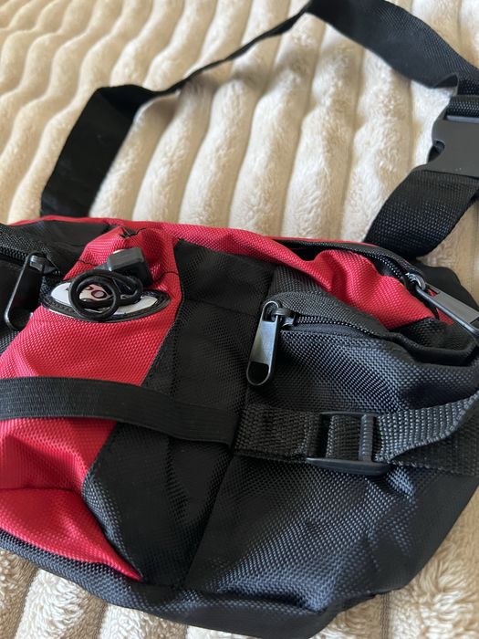 Чоловіча поясна сумка, бананка