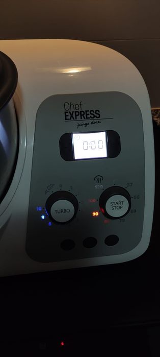 Robô de cozinha chef express (pingo doce)