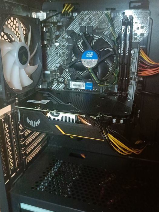 Игровой Пк i3 10100f Asus Tuf 1650 4gb ssd m2 128gb hdd1t oзу16gb 700w