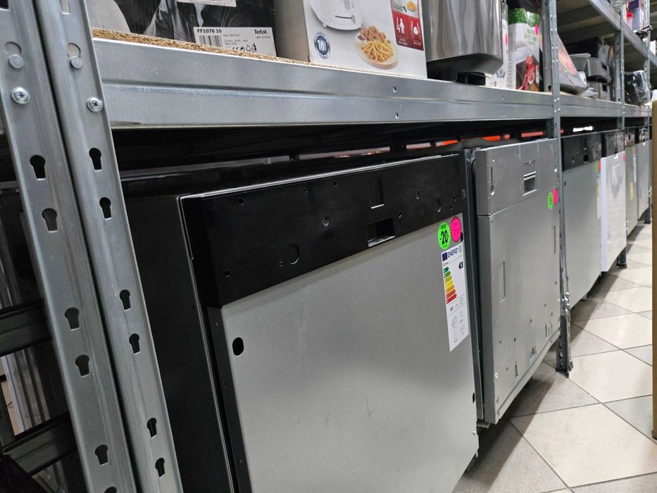 Janki, ul. Wspólna 6 Zmywarka do zabudowy Candy CIB 5B2D3FB