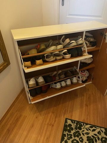 Szafka na buty odbior osobisty Fabryczna