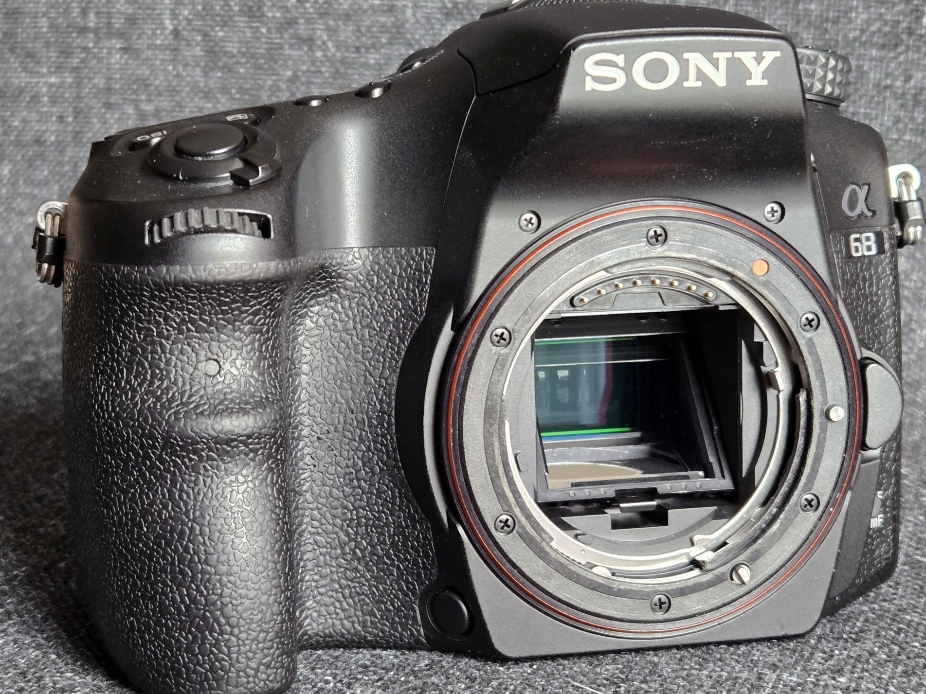 Sony A68 + gratisy (uszko. Sony A35 + sprawna Minolta 35-70 f4)