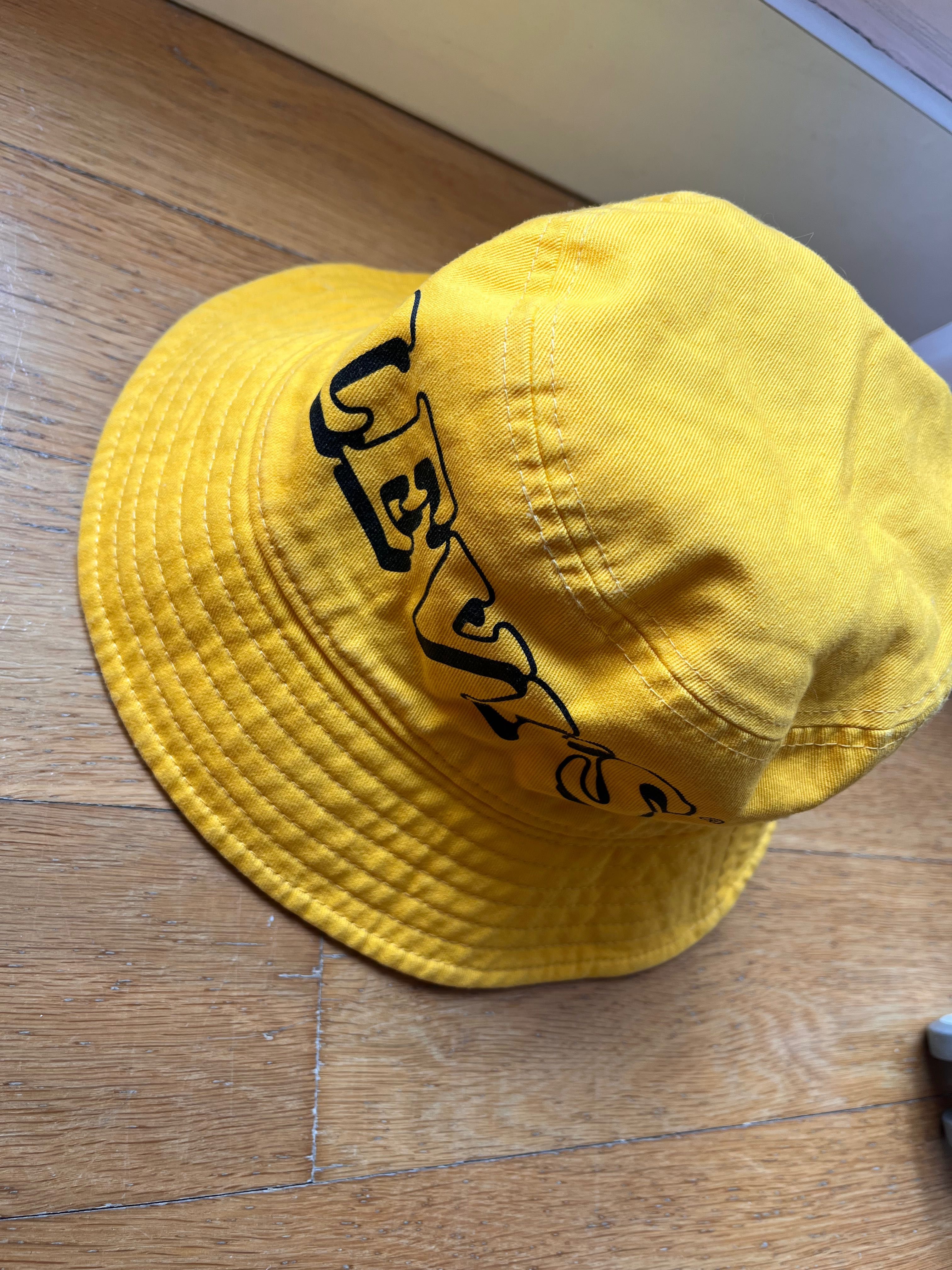 Dwustronny Kapelusz LEVI'S X PEANUTS Snoopy M