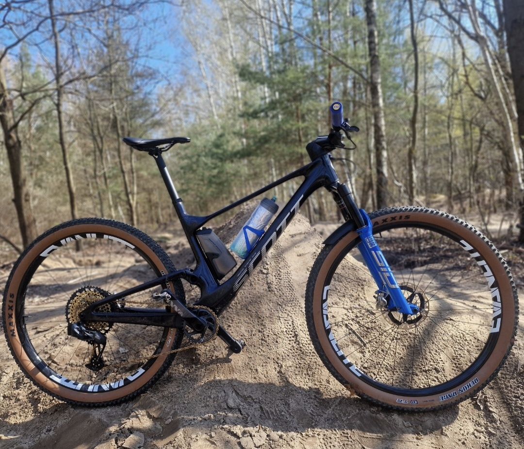 Scott Spark RC waga 10.74 axs rama L