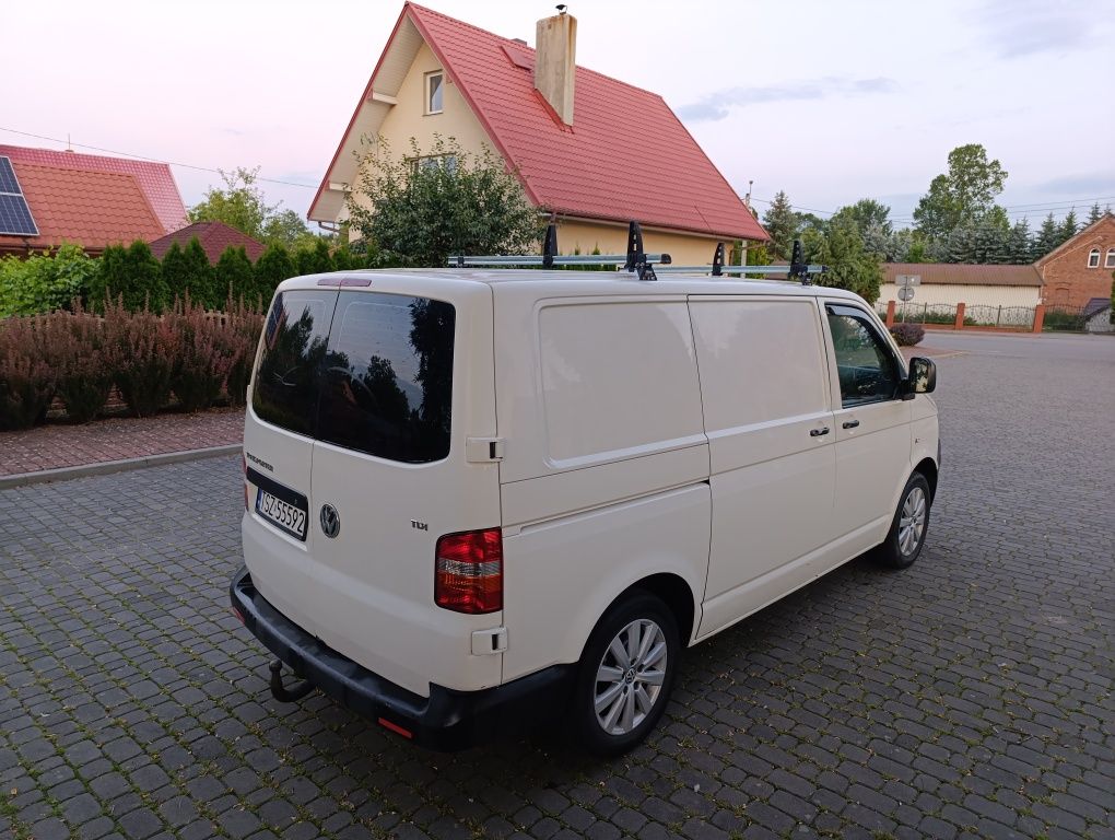Volkswagen Transporter T5 2.5 TDI bnz