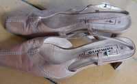 Brązowe skórzane buty Tamaris na obcasie, letnie, rozmiar 39