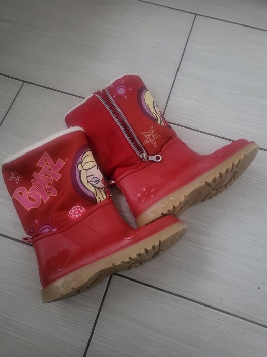 Kalosze Bratz   ocieplane polarkiem rozm 32-34 jak nowe