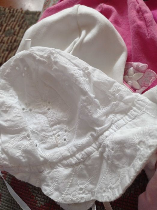 Пакет одежды на девочку от рождения до 1 года