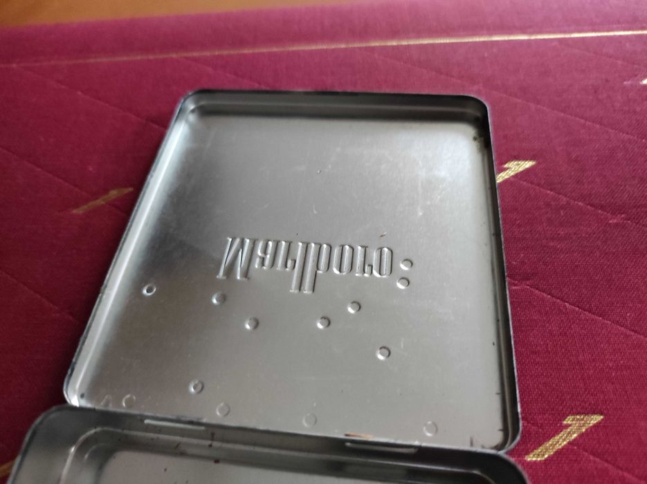 papierośnica pudełko etui   Malboro