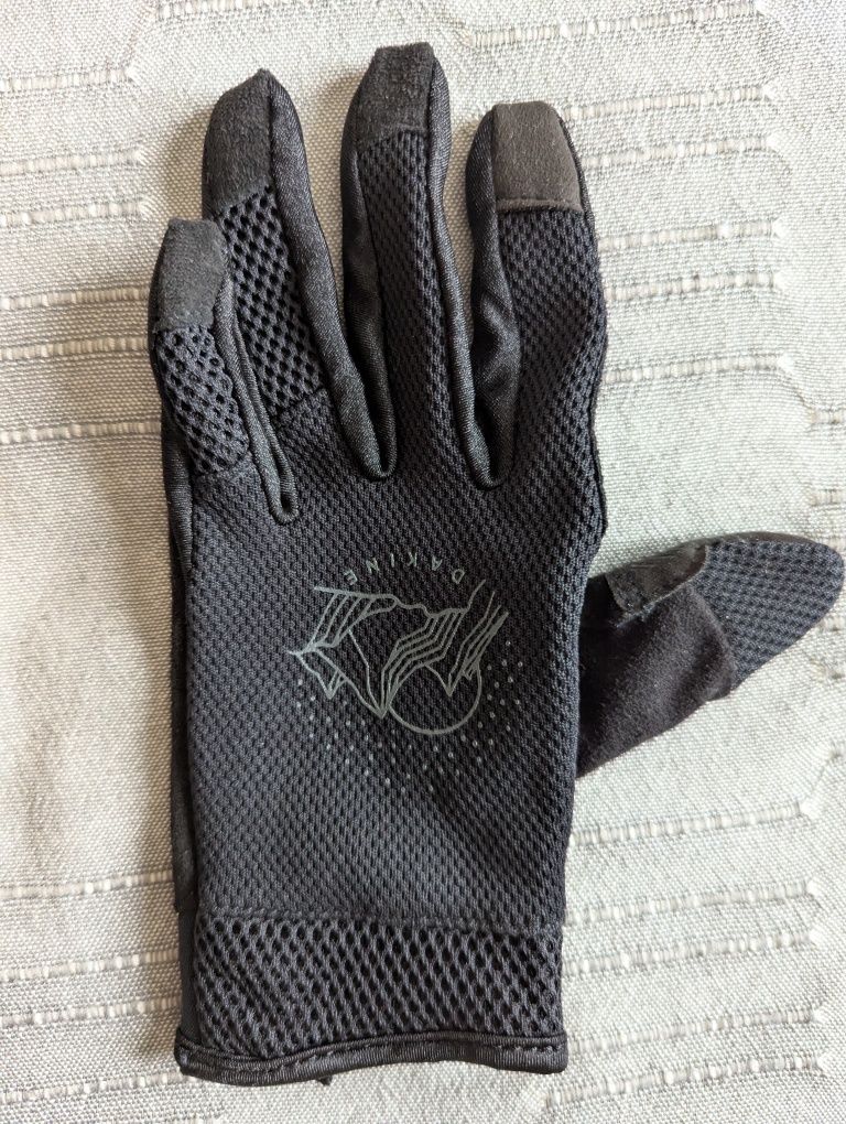 Женские вело перчатки Dakine Women's Covert Bike. M