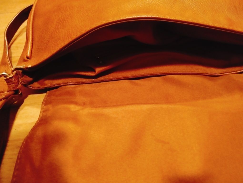 Torebka listonoszka Camel