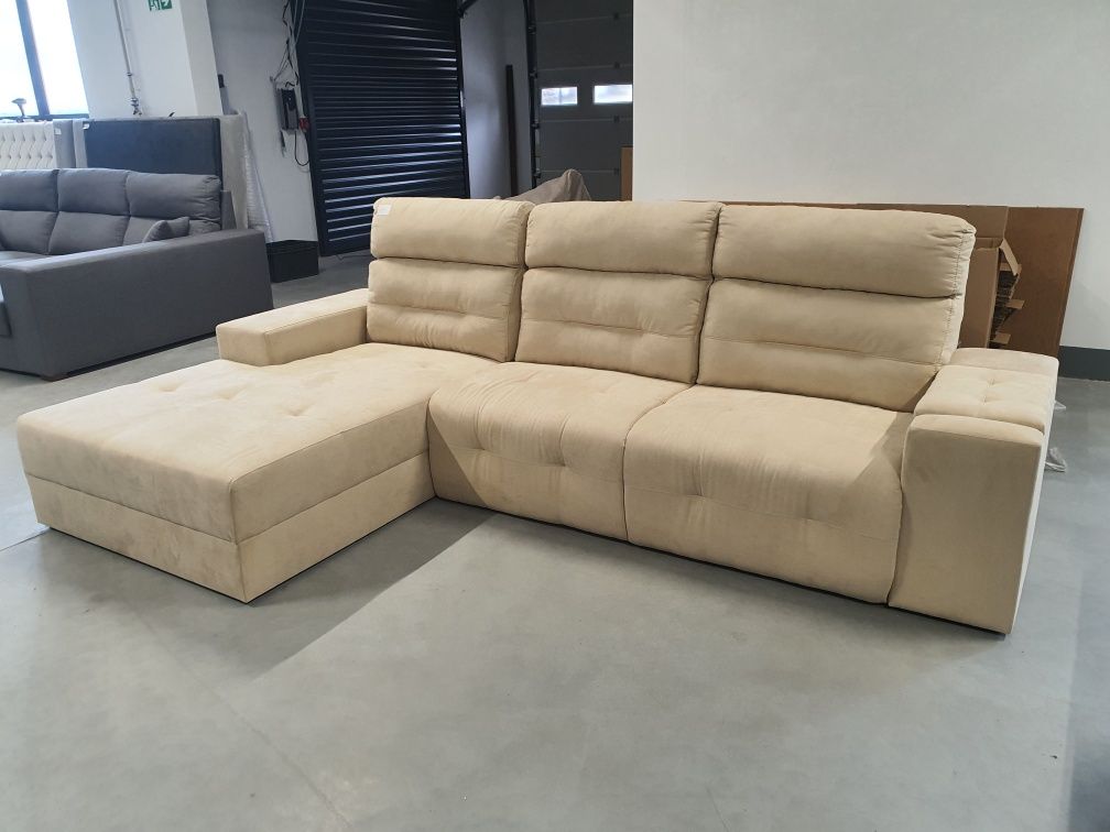 Nowa sofa narożna