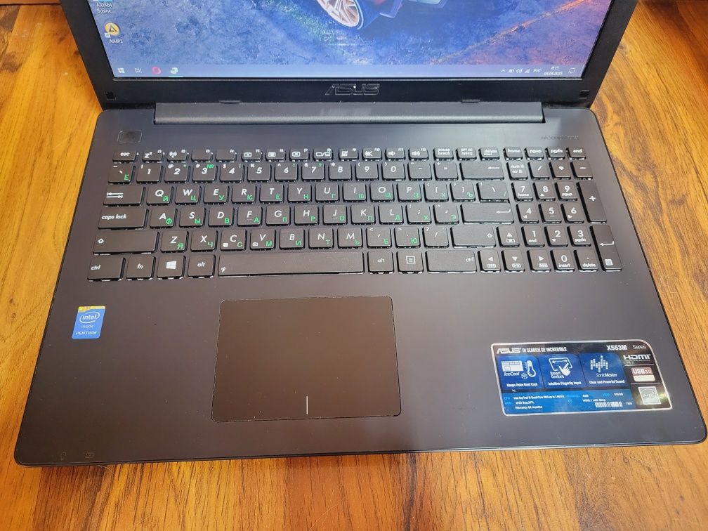 Asus 15.6 HD LED Intel N3540 4 ядра 2.66/8Ddr3/SSD256GB/Intel HD Graph
