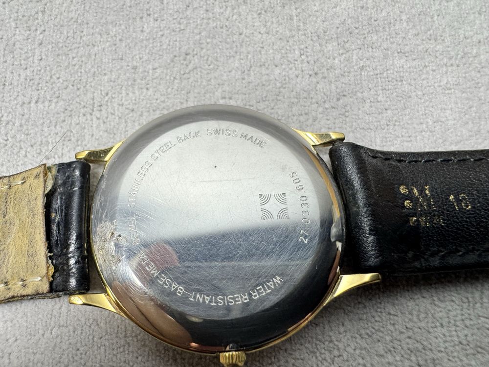 Zenith silhouette Quartz Slim Case