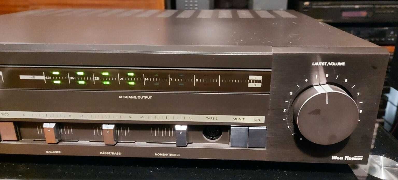 Amplificador Grundig V 7200 Raro em muito bom estado