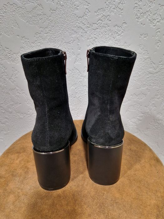 Черевики жіночі замшеві