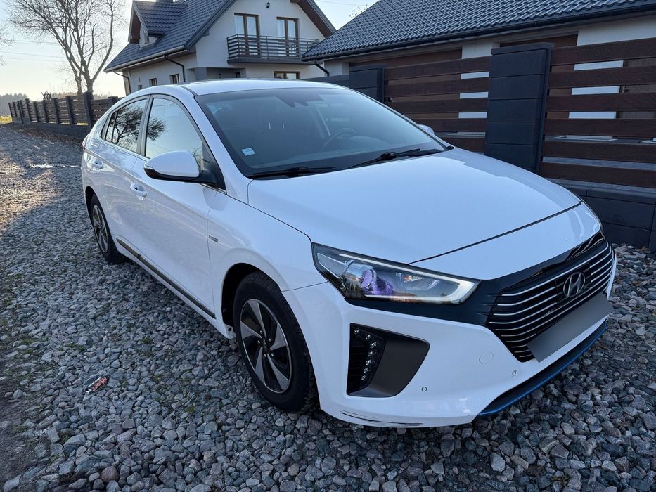 Hyundai IONIQ Led,automat,hybryda,2018,alufelgi,Key less,