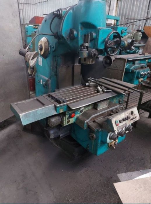Продам фрезерний верстат FSS 315, та фрезерний верстат WF400