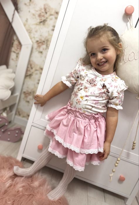 Wyprzedaż!Zula Handmade komplet bluzka łabędzie+spódniczka puder 86cm