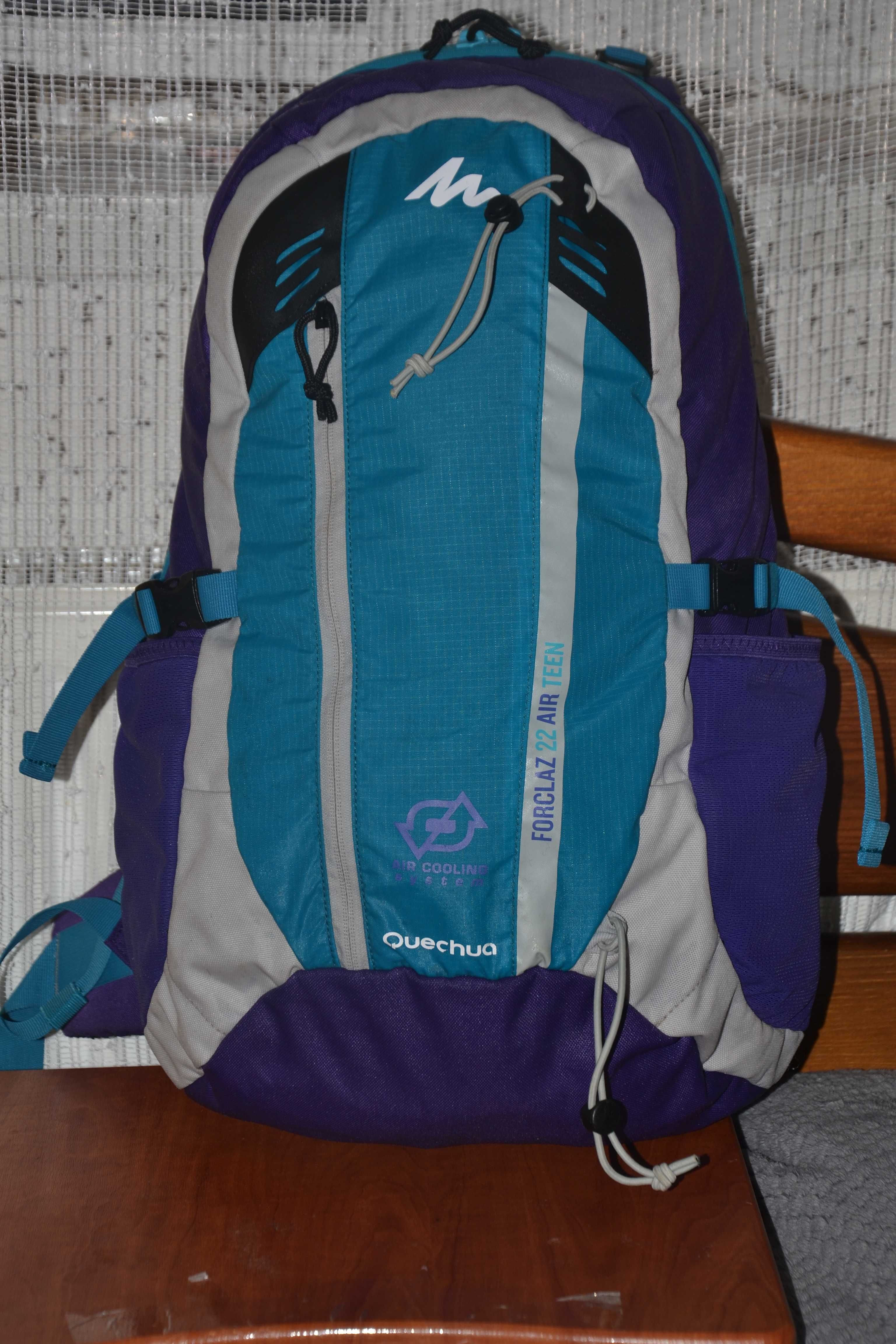 Рюкзак городской Quechua Forclaz 22 air teen original