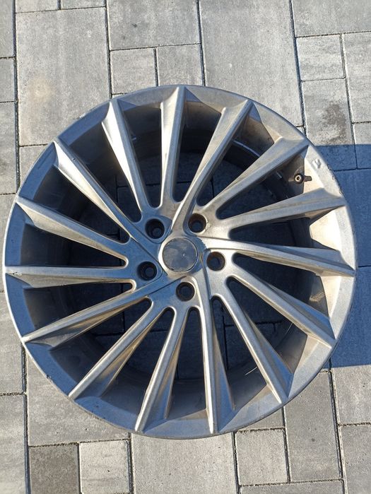 Alfa Romeo FELGA ALUMINIOWA 18 5X110