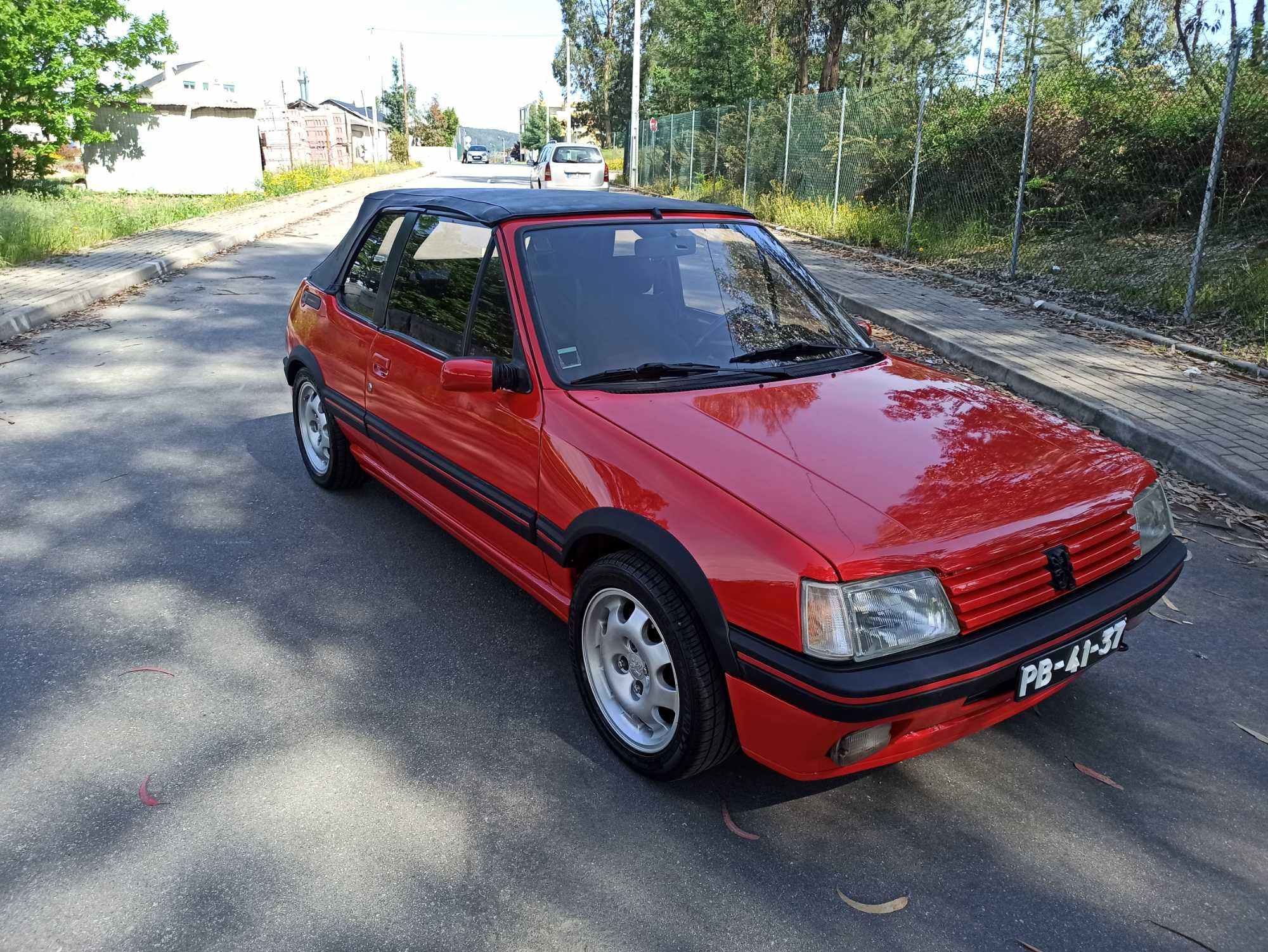 Peugeot 205 CTI CABRIO