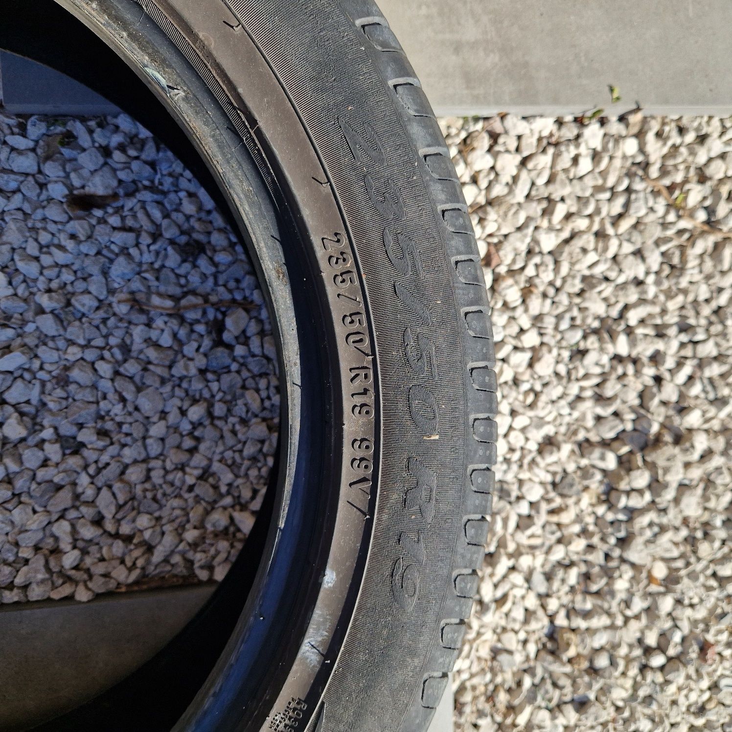 Pirelli Scorpion Verde
235/50 R19 99V