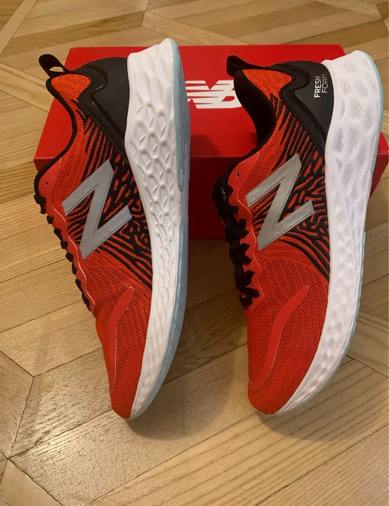 Оригинальные кроссовки New balance MTMPOCR