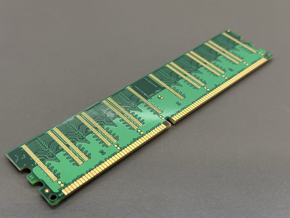 Pamięć Ram 256MB DRR-400Mhz CL 2.5