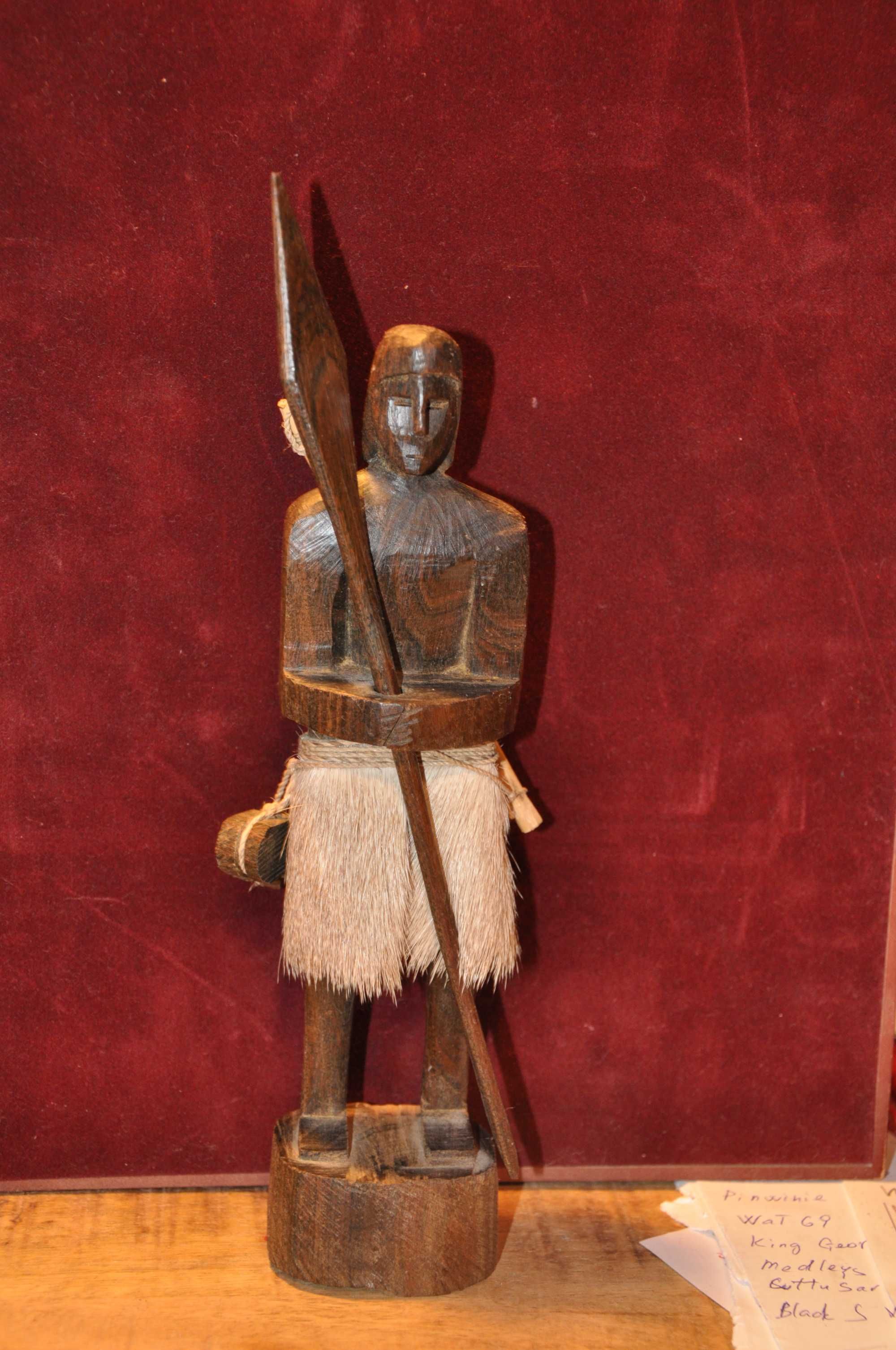Фигурка индейца деревянная Статуэтка из дерева Индеец Днепр