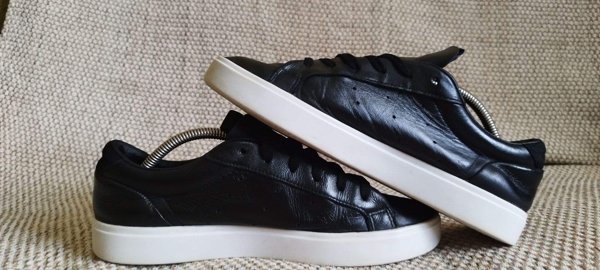 Кожаные кроссовки Adidas Sleek, 40 р., 26 см