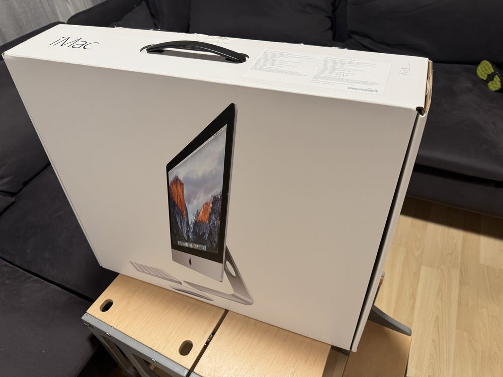 Apple iMac mit 21,5"-Retina-4K-Display