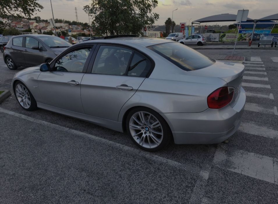 BMW 320d 2007  impecável poucos kms