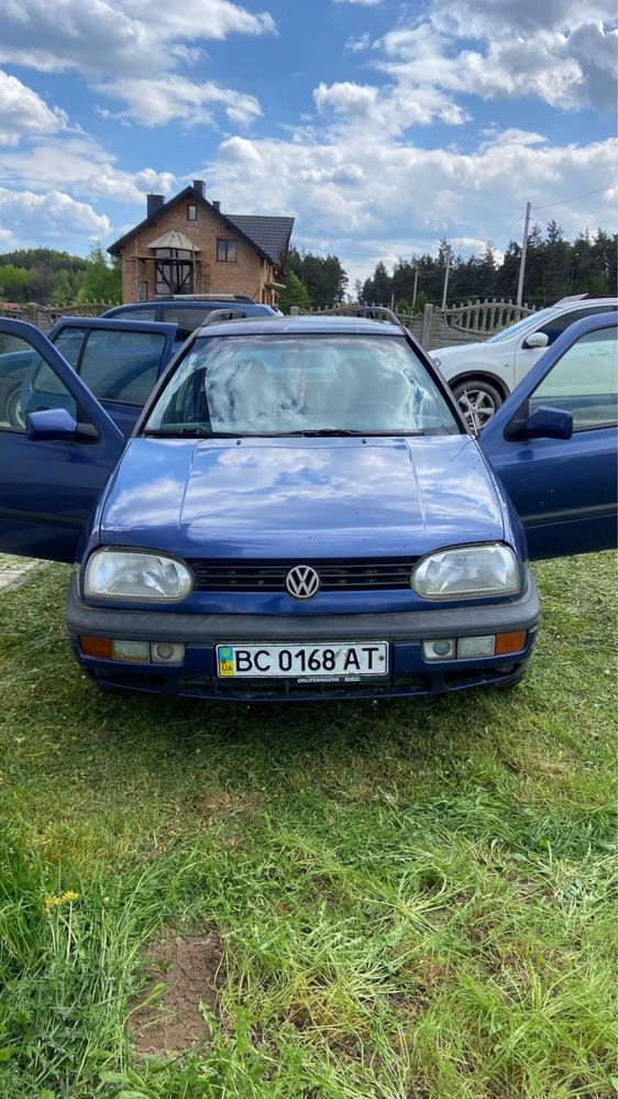 Продається Golf 3 на повному ходу