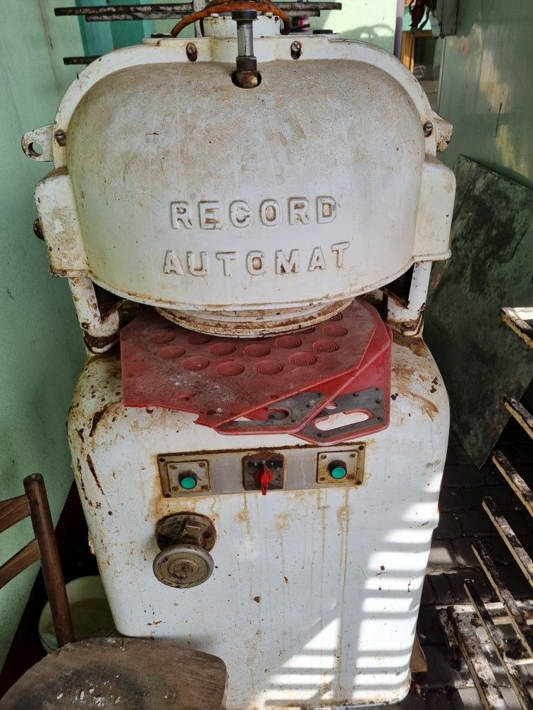 Dzielarko zaokrąglarka Record automat