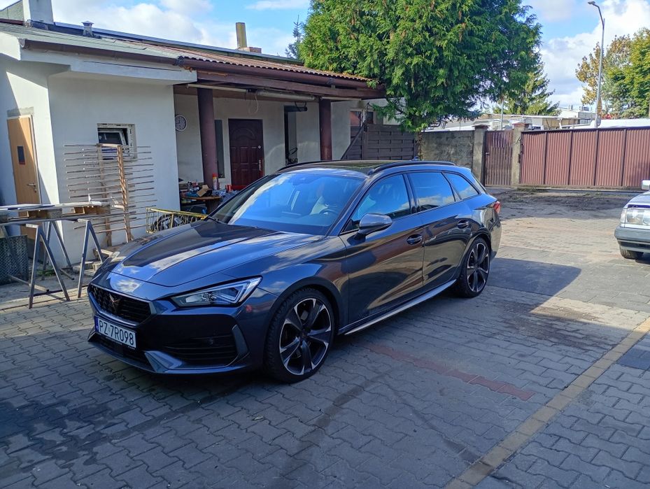 Cupra Leon 4x4 DSG 400KM Panorama Pops&bangs Klapa wydechu