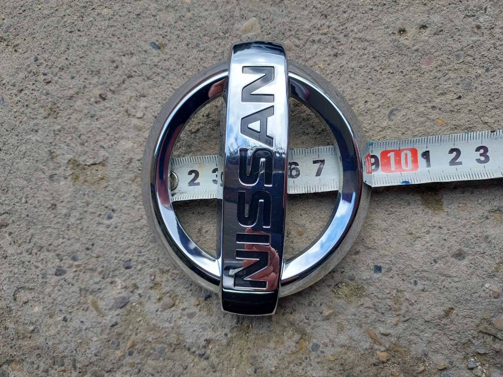 Шильдик / емблена логотип кришки багажника Nissan Kicks 2018-2020 р.р.