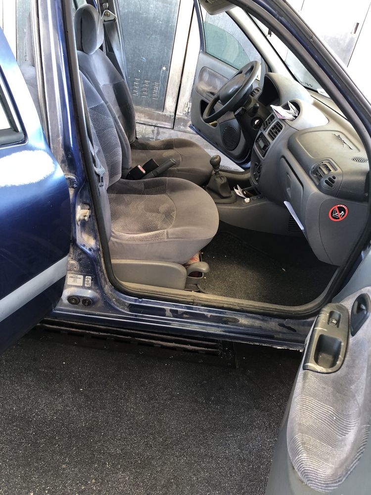 Renult clio 1.2 gasolina