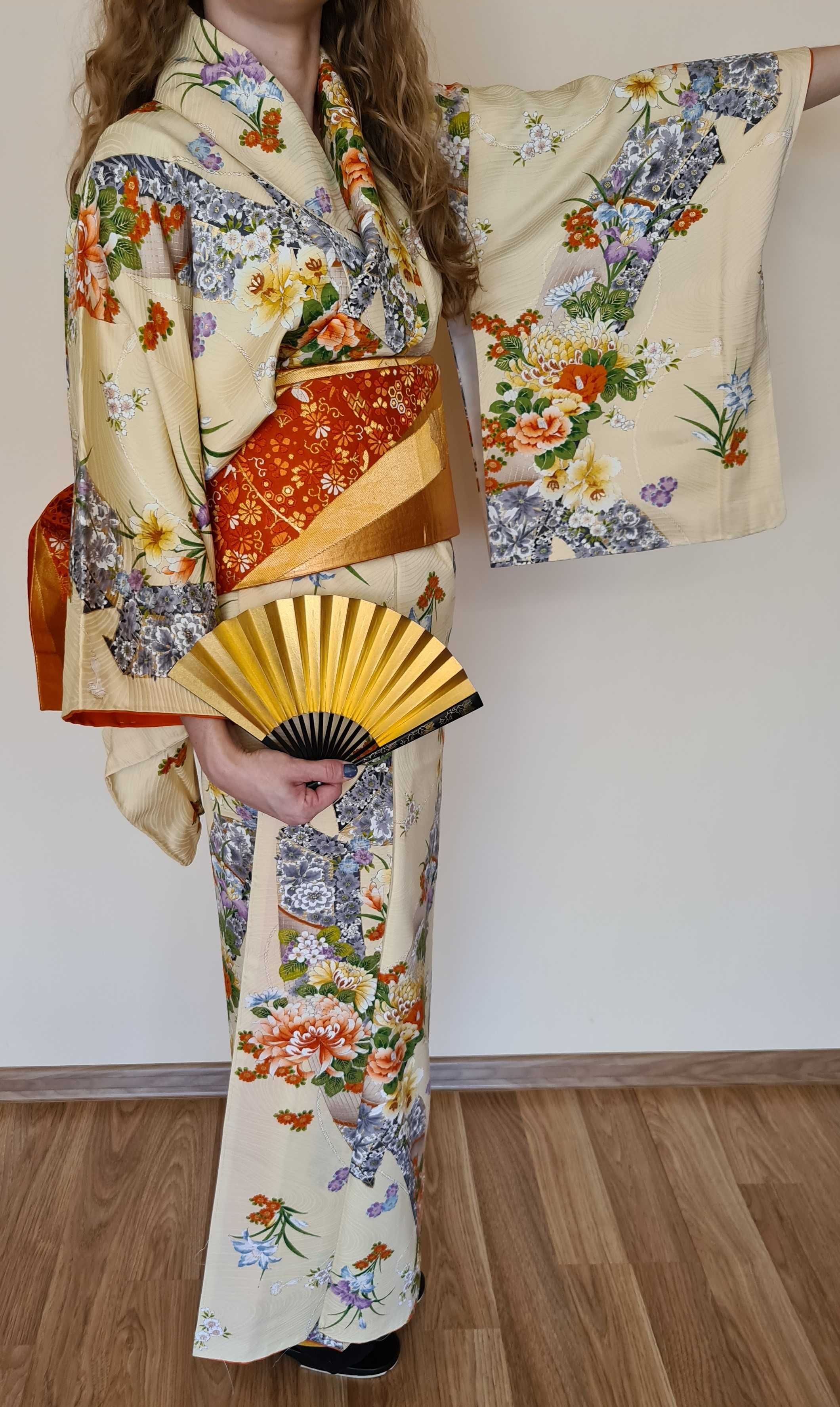 Japońskie kimono + pas obi + wachlarz