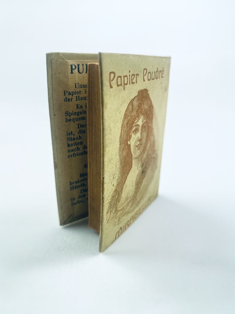Papier perfumowany pudrowy Mirabella 100-letni