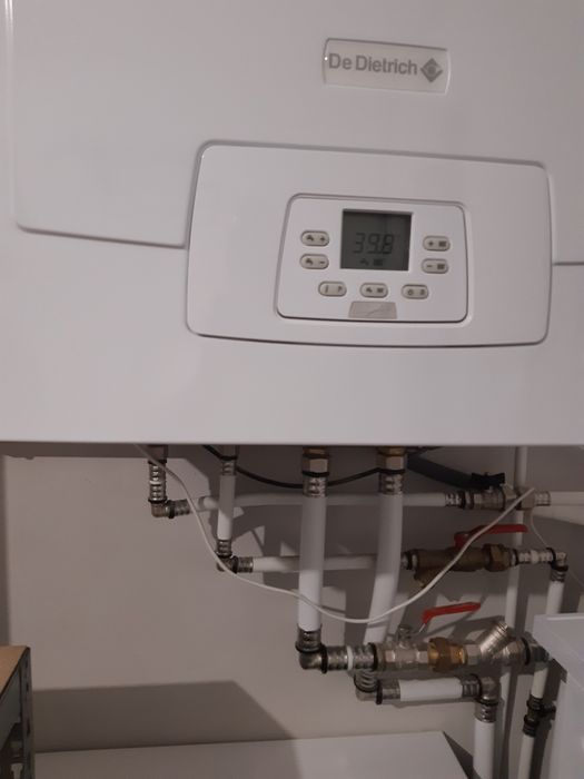 Hydraulik ogrzewanie podłogowe kanalizacja  woda szamba drenaże