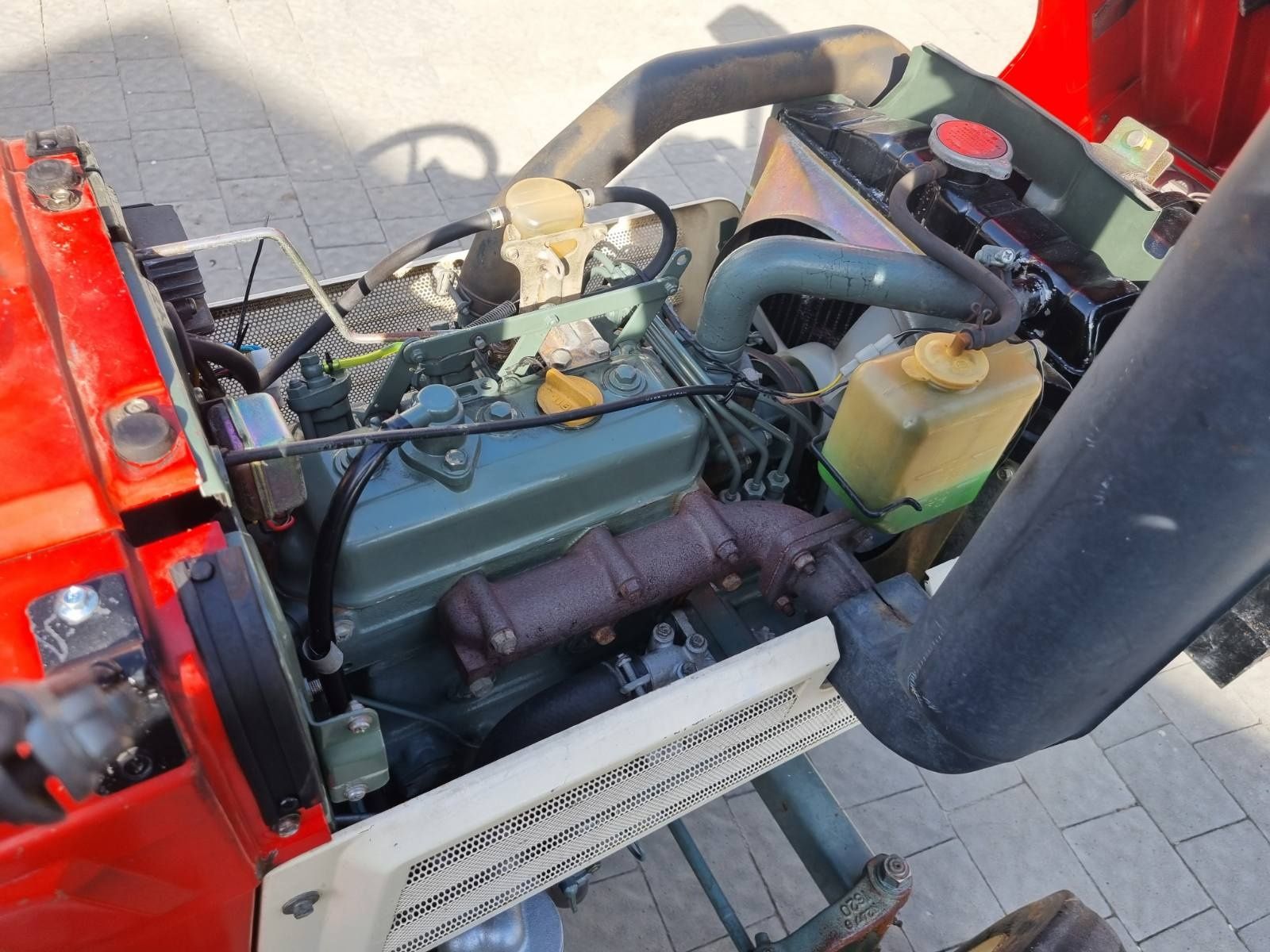 Міні трактор Yanmar YM2002