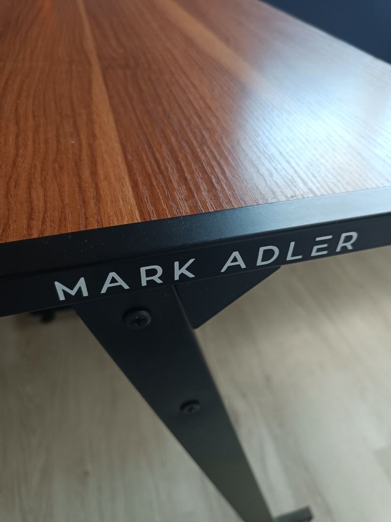 Sprzedam biurko mark adler