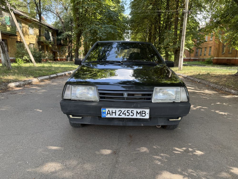 Продам ВАЗ 2109 инжектор ,  газ , бензин.
