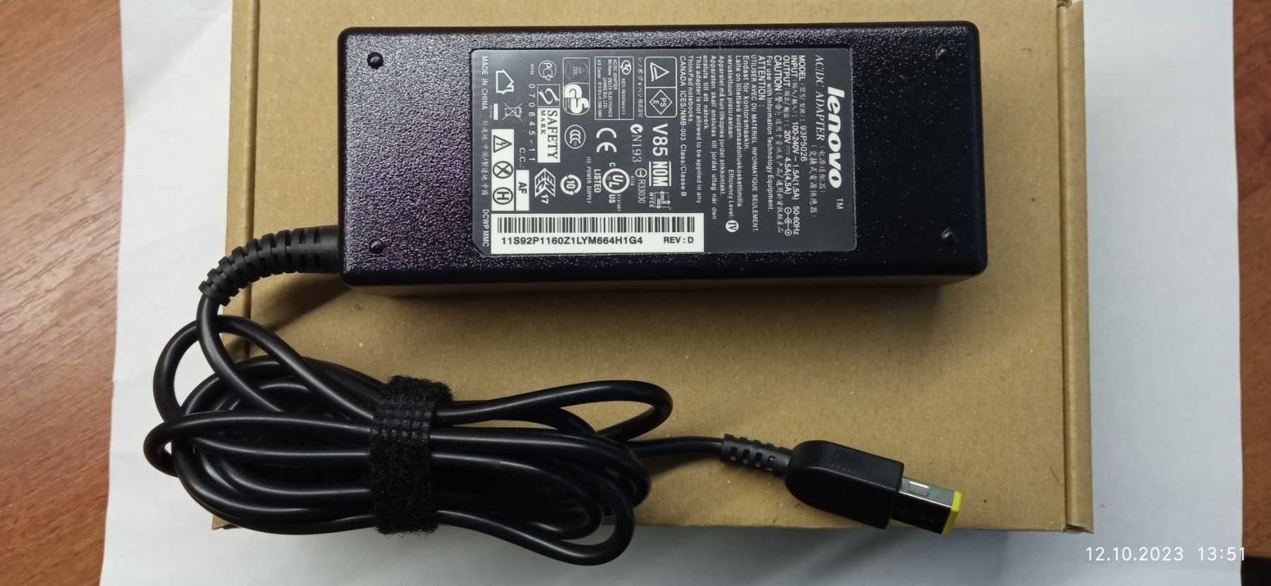 Блок питания Lenovo, разъем USB+pin (Square 5 Pin), 20V, 4.5 A, 90W