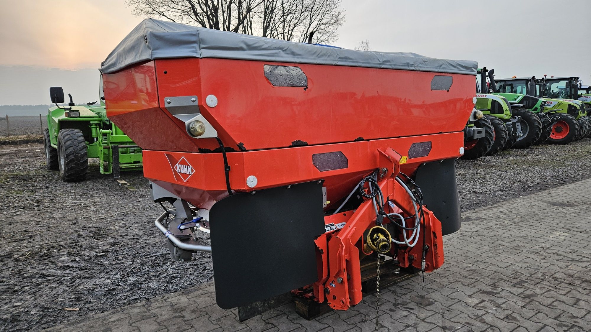 Kuhn Axis 40.1W Waga Komputer