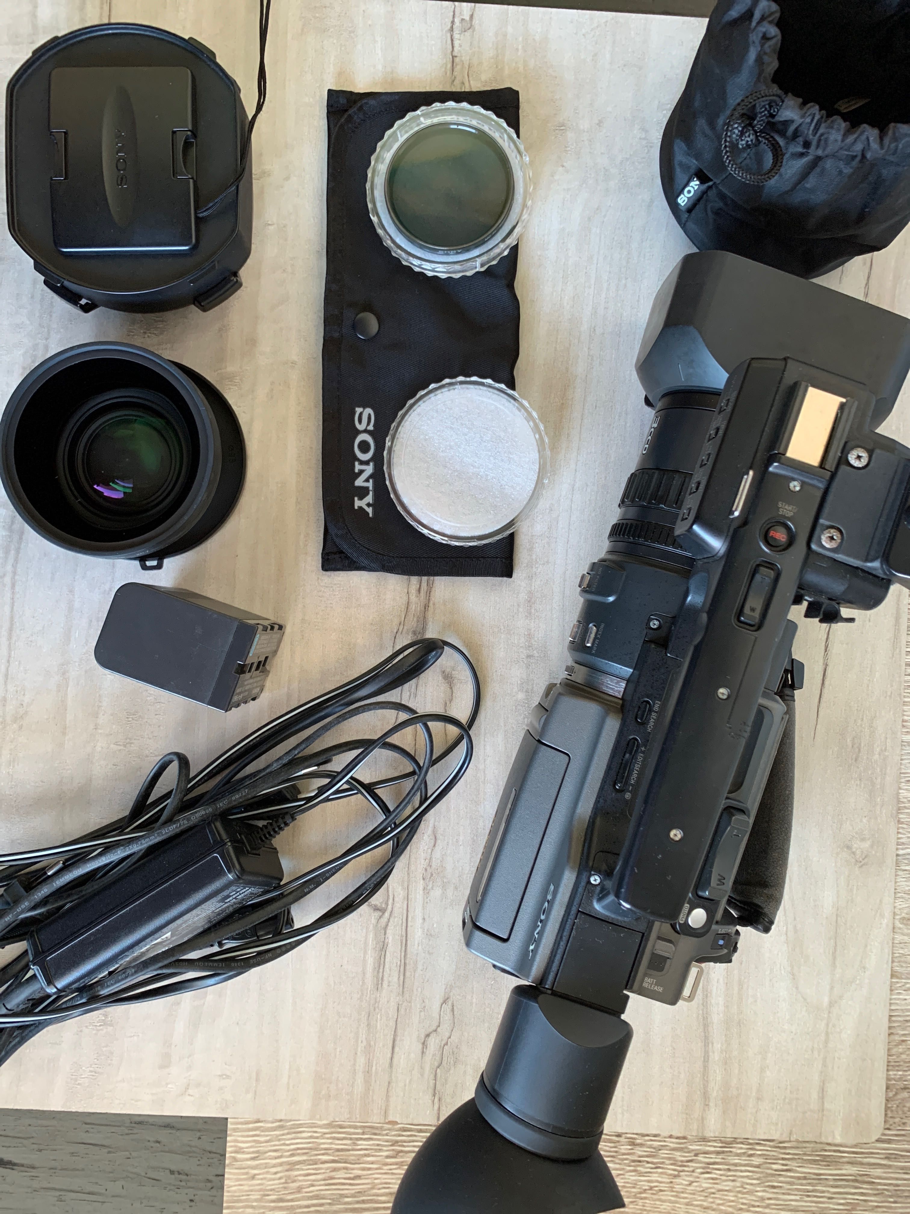 Sony DSR-PD170P Camera MiniDV Profissional